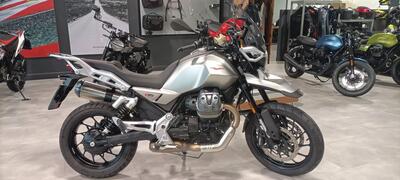 Moto Guzzi V85 Strada (2024 - 25) usata