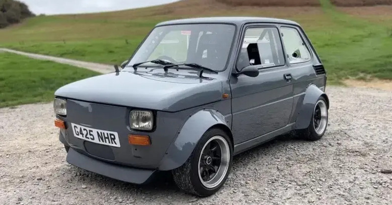 Fiat 126 con motore BMW da moto: la cosa pi&ugrave; assurda (e geniale) che vedrai oggi