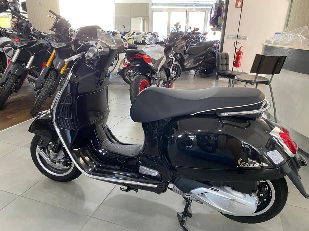Vespa GTS 310 Super (2025 - 26) (3)