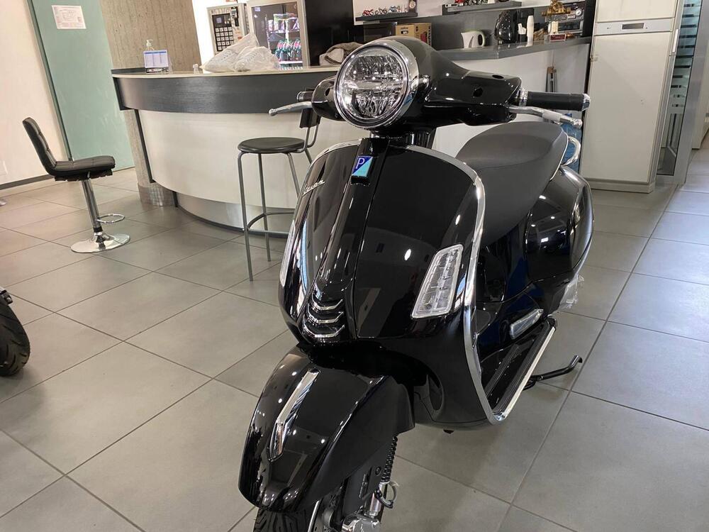 Vespa GTS 310 Super (2025 - 26) (4)