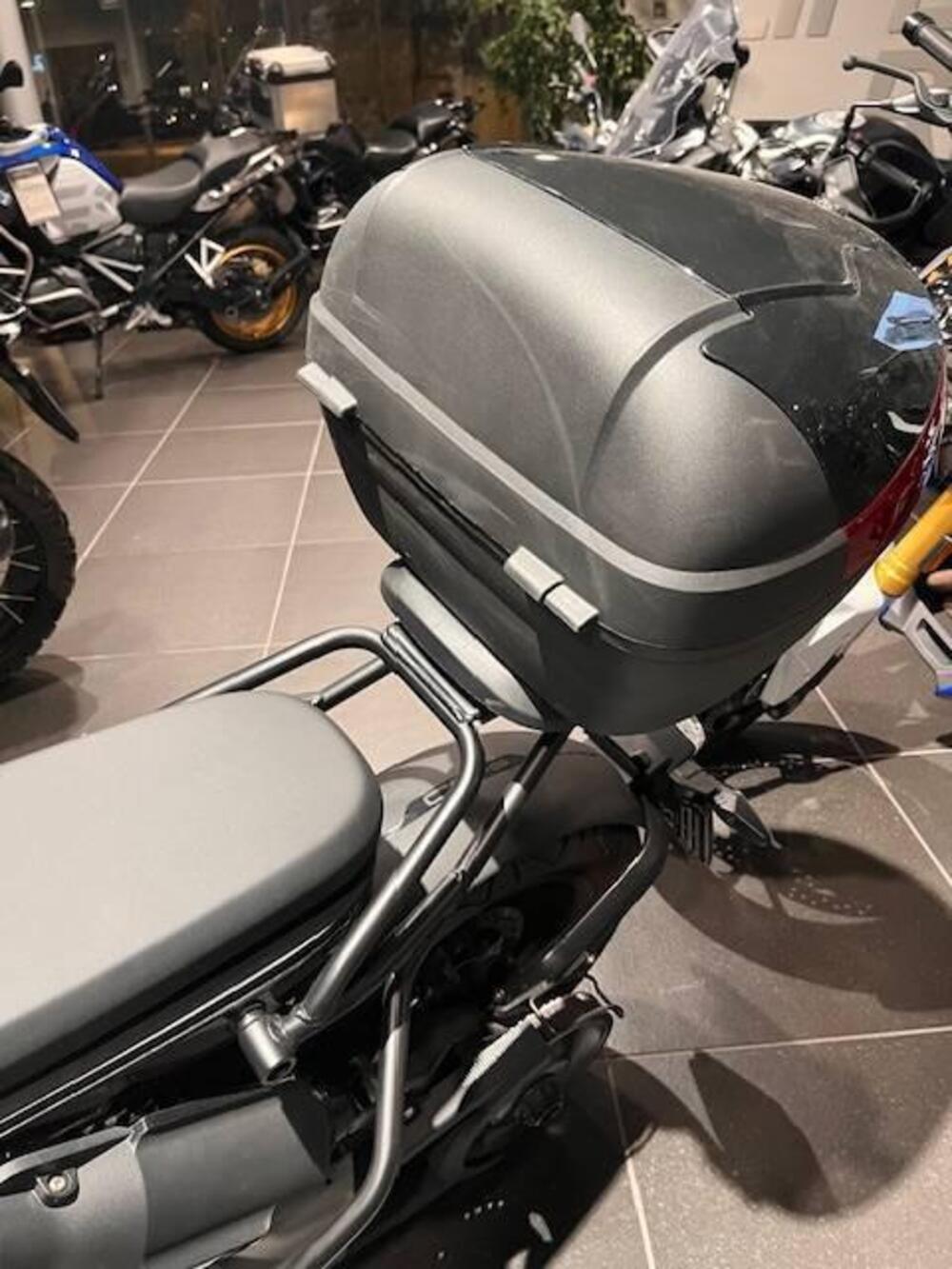 Bmw CE 02 (2024 - 26) (2)