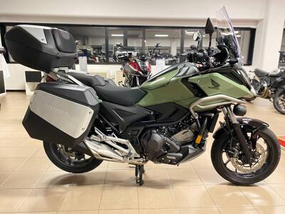 Honda NC 750 X DCT (2025) usata