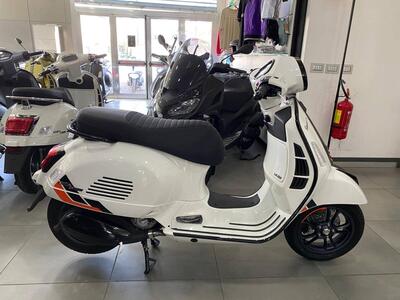 Vespa GTS 310 Supersport (2025) nuova