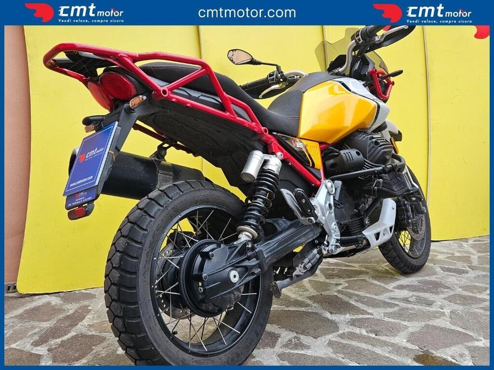 Moto Guzzi V85 TT (2021 - 23) (4)