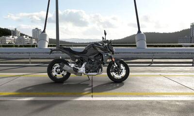 Bmw F 900 R (2025) nuova