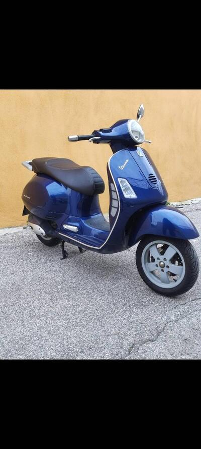 Vespa Granturismo 200l d&#039;epoca