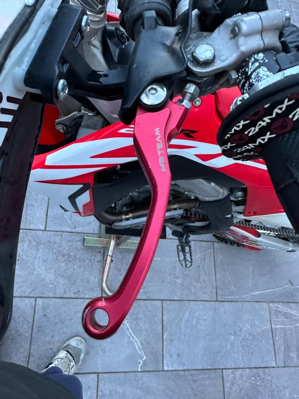 Honda CRF 250 R (2018) (9)