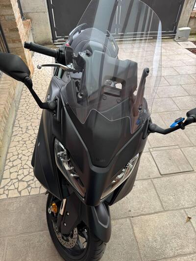 Yamaha T-Max 560 (2022 - 24) usata