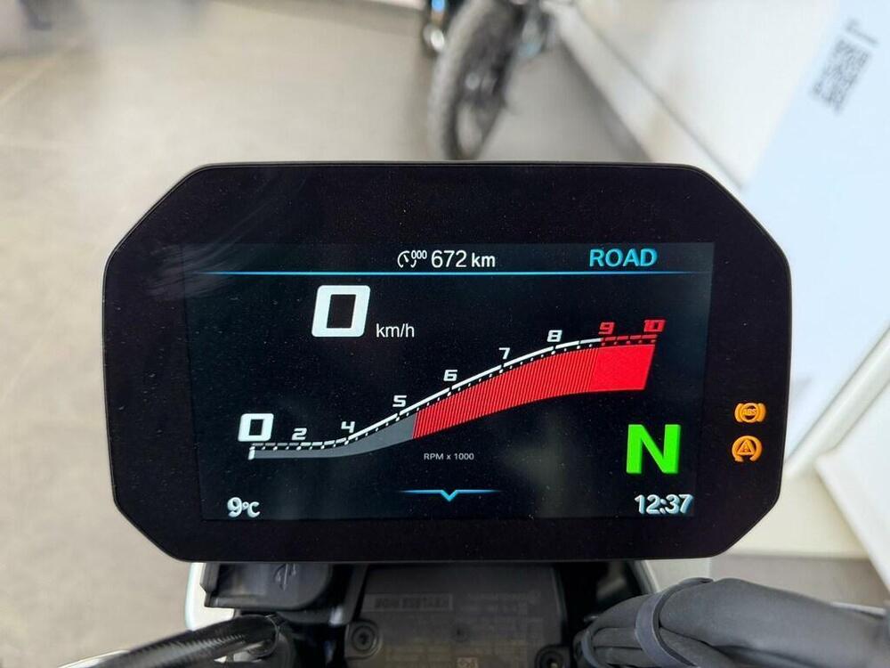 Bmw R 1300 R (2026) (11)