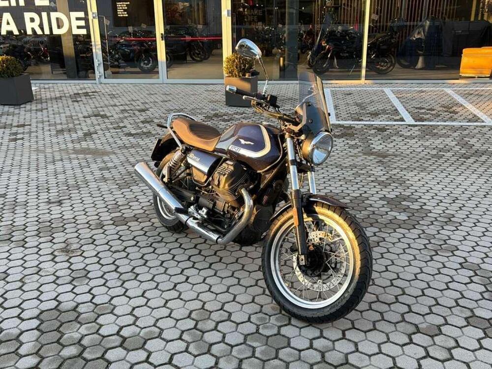 Moto Guzzi V7 850 Stone Special Abs (2021) (3)