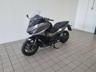 Honda Forza 750 DCT Urban (2021 - 24) usata