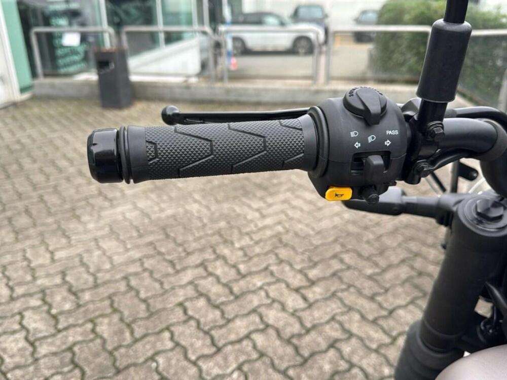 Royal Enfield Guerrilla 450 (2024 - 26) (15)