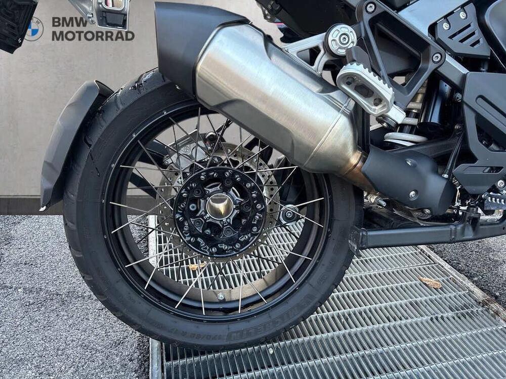 Bmw R 1300 GS Adventure Trophy (2025 - 26) (6)