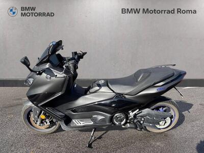 Yamaha T-Max 560 (2022 - 24) usata