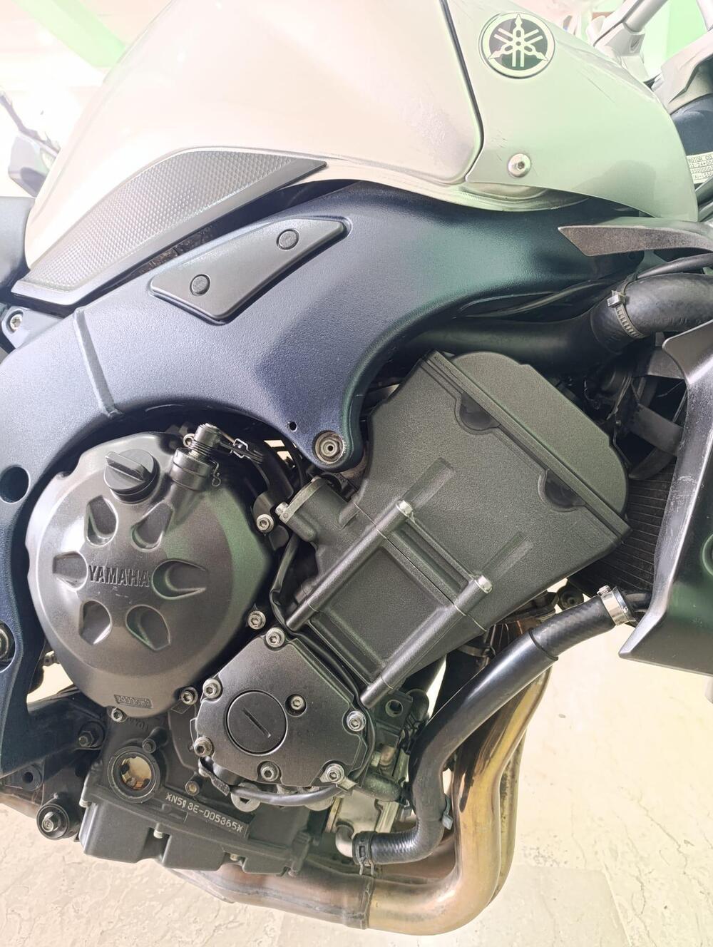 Yamaha FZ1 (2006 - 16) (9)