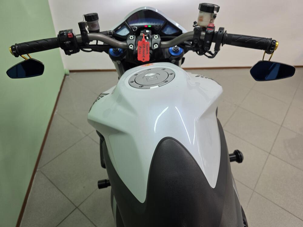 Honda CB 1000 R (2008 - 10) (12)