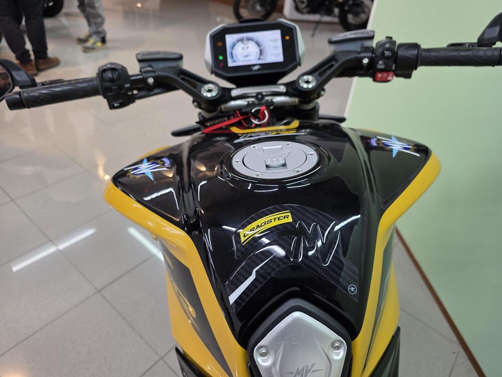 MV Agusta Dragster 800 RR (2021 - 23) (17)