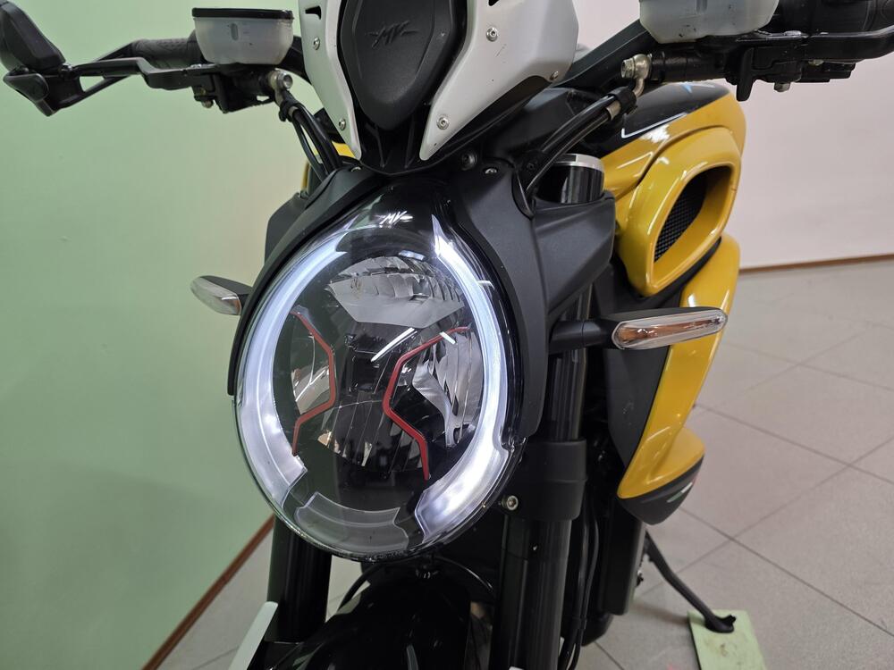 MV Agusta Dragster 800 RR (2021 - 23) (18)