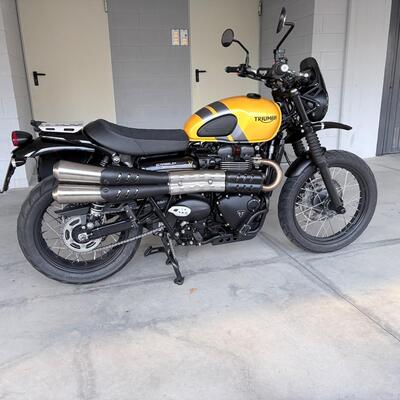 Triumph Scrambler 900 (2023 - 25) usata