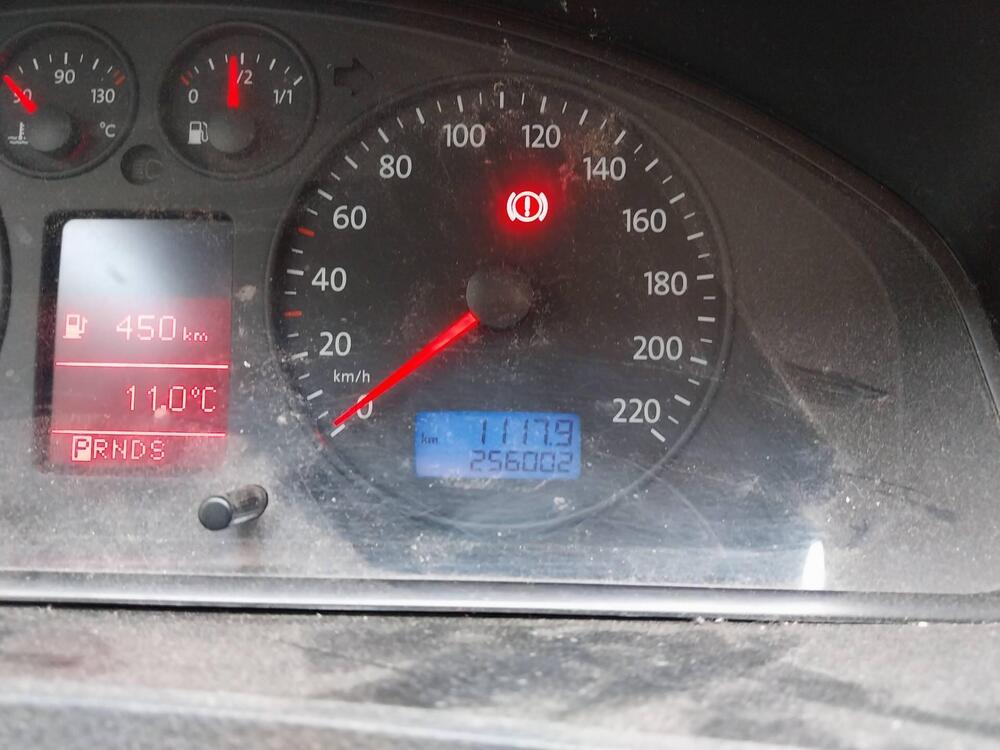 Volkswagen Veicoli Commerciali Multivan usata a Genova (3)