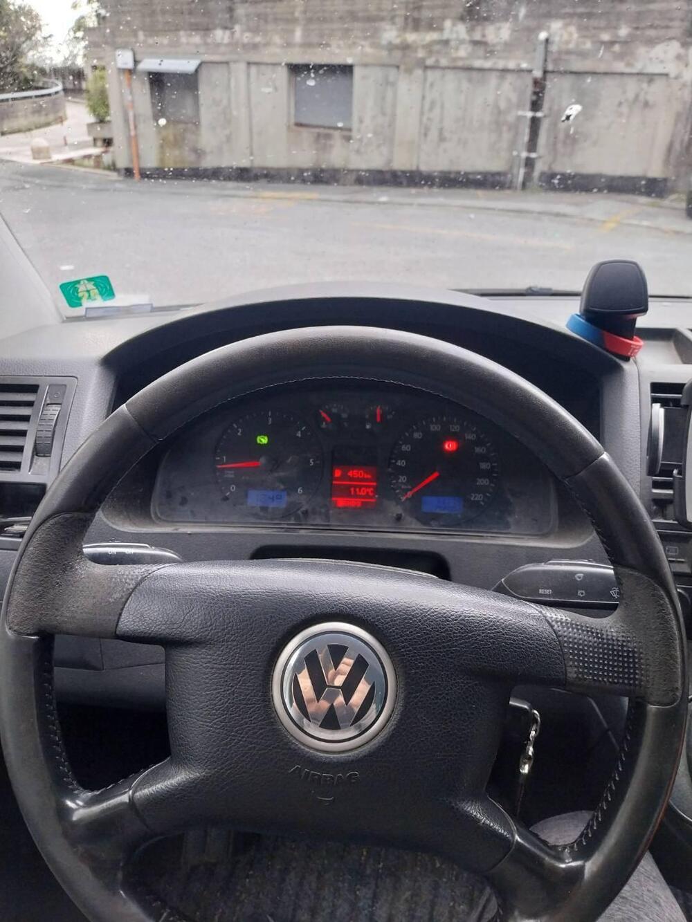 Volkswagen Veicoli Commerciali Multivan usata a Genova (4)