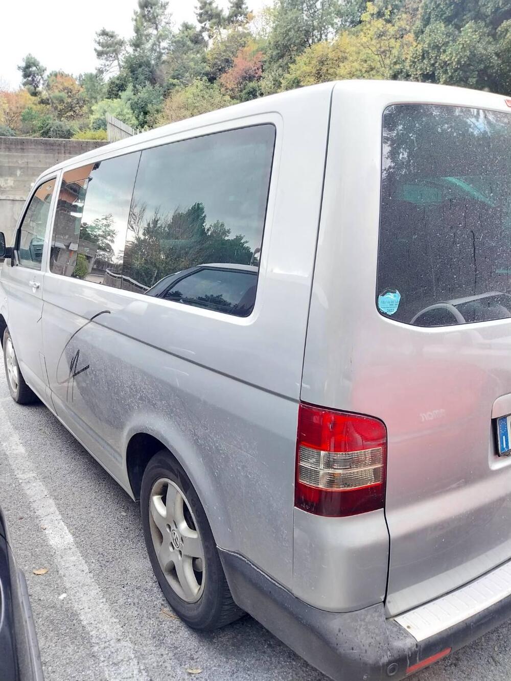 Volkswagen Veicoli Commerciali Multivan usata a Genova (2)