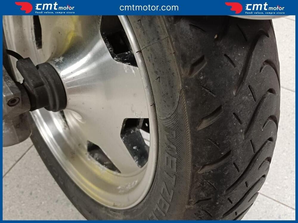 Suzuki Burgman AN 250 (2001 - 03) (6)