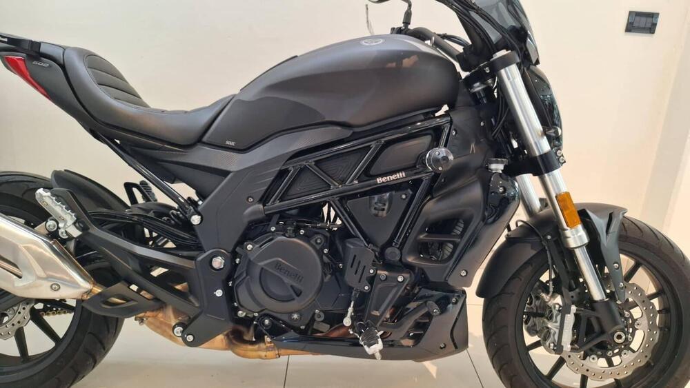 Benelli 502 C (2019 - 20) (5)