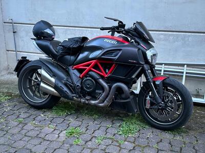 Ducati Diavel 1200 Carbon (2014 - 16) usata