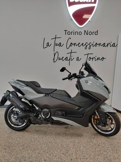 Yamaha T-Max 560 Tech Max (2025) usata