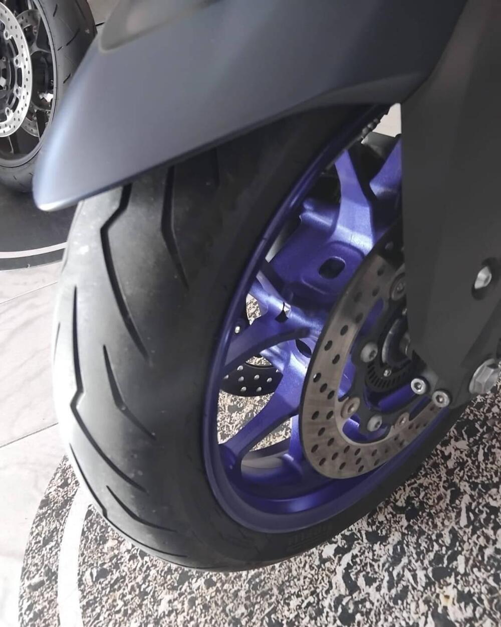 Yamaha T-Max 560 (2022 - 24) (11)