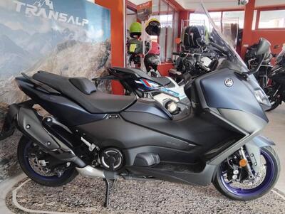 Yamaha T-Max 560 (2022 - 24) usata