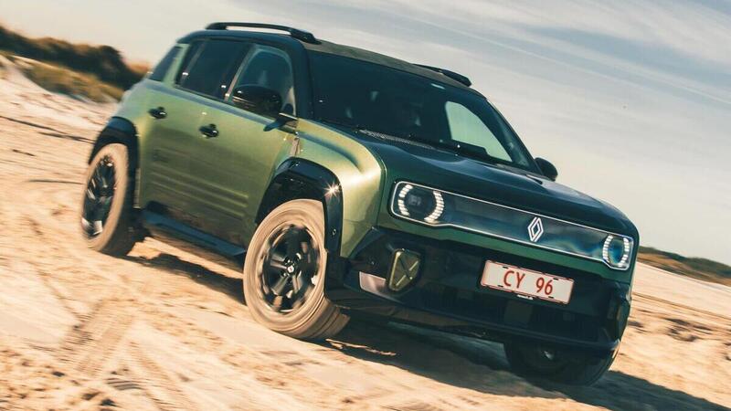 In arrivo la Renault 4 a quattro ruote motrici: il progetto &egrave; vicino al via libera