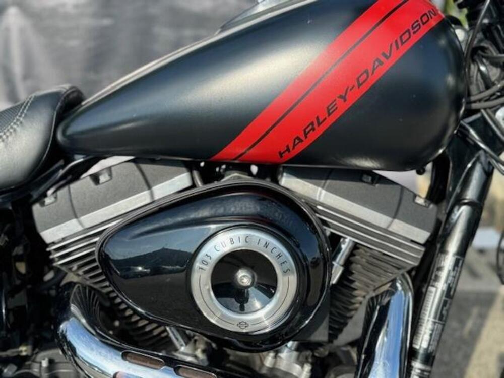 Harley-Davidson 1690 Fat Bob (2017) - FXDF (3)