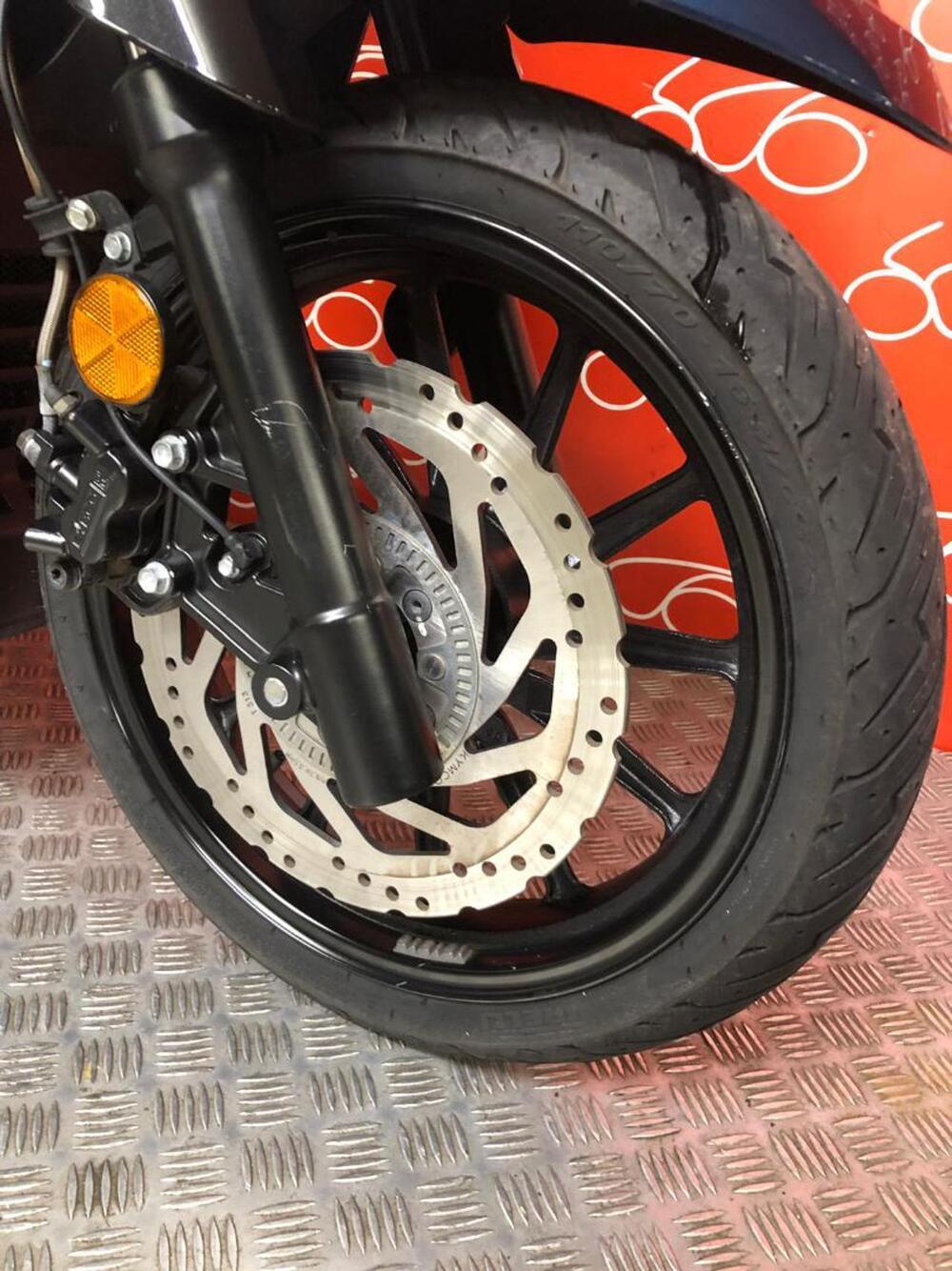 Kymco Agility 300i (2021 - 25) (3)