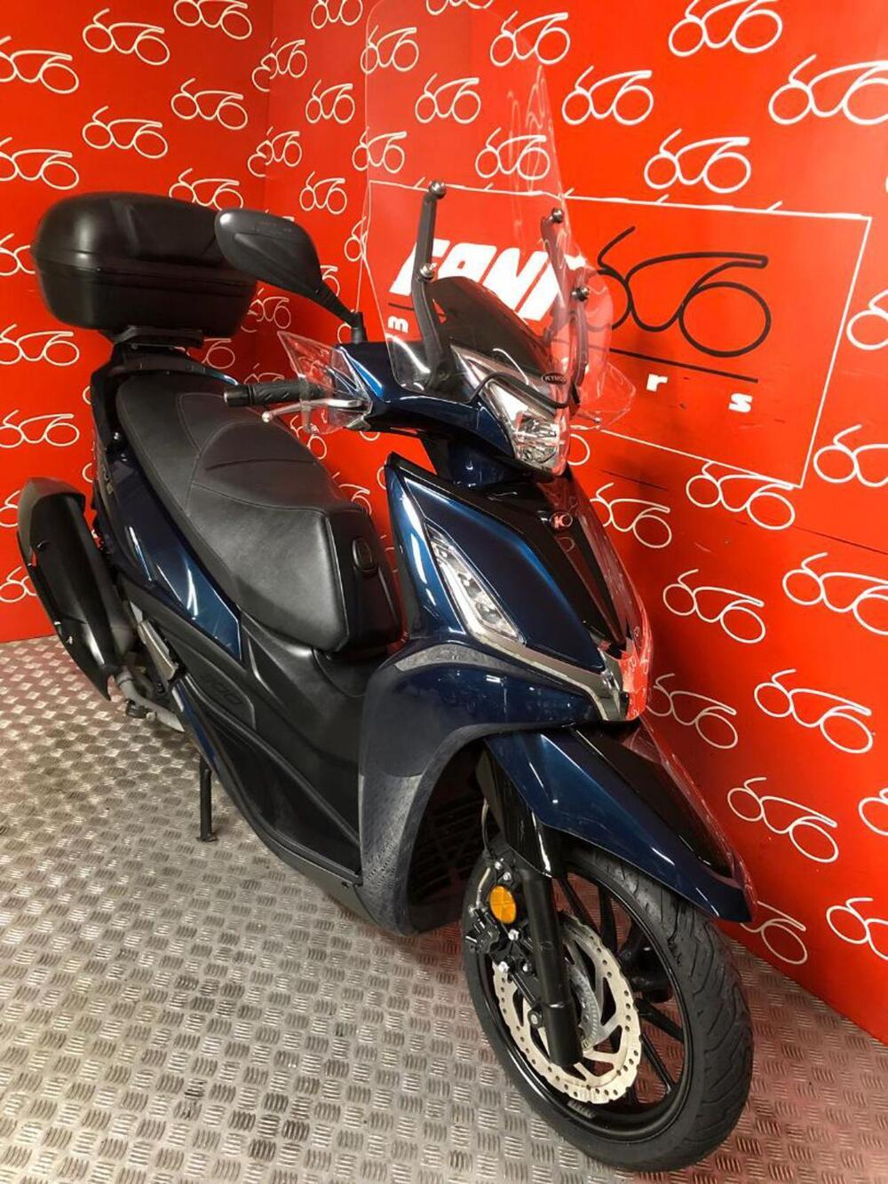 Kymco Agility 300i (2021 - 25) (2)
