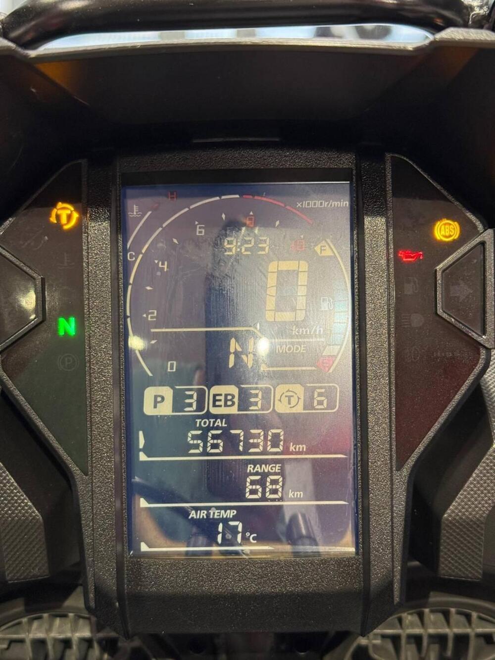 Honda Africa Twin CRF 1000L Adventure Sports DCT (2018 - 19) (16)