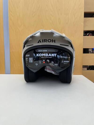 KOMBAKT MOCHA GLOW GLOSS Airoh