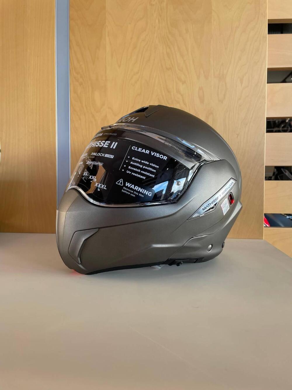 MATHISSE II BRONZEMATT Airoh (2)