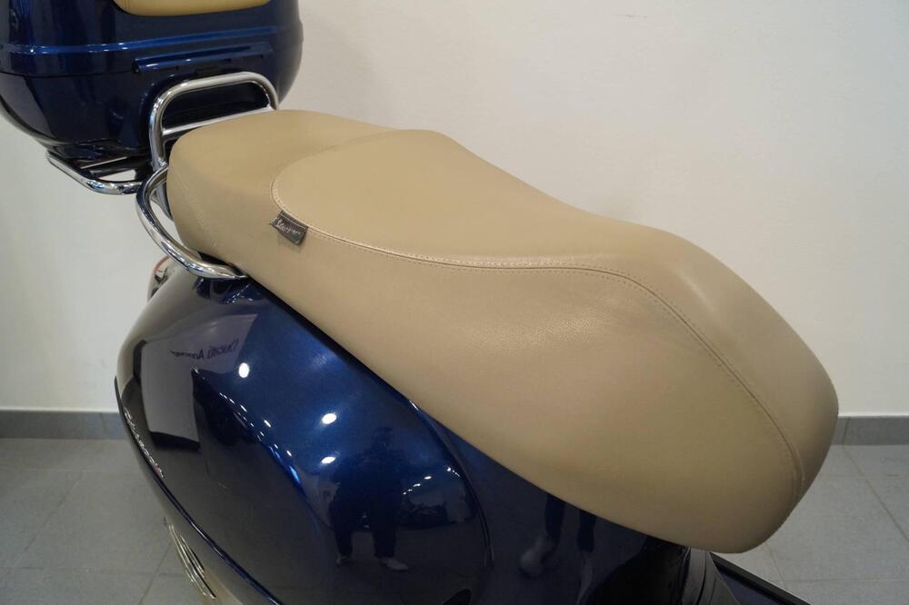 Vespa GTS 300 ABS (2014 - 16) (7)
