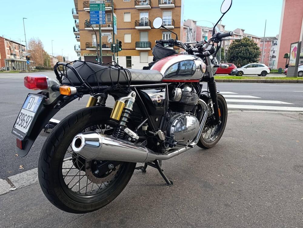 Royal Enfield Interceptor 650 (2021 - 26) (2)