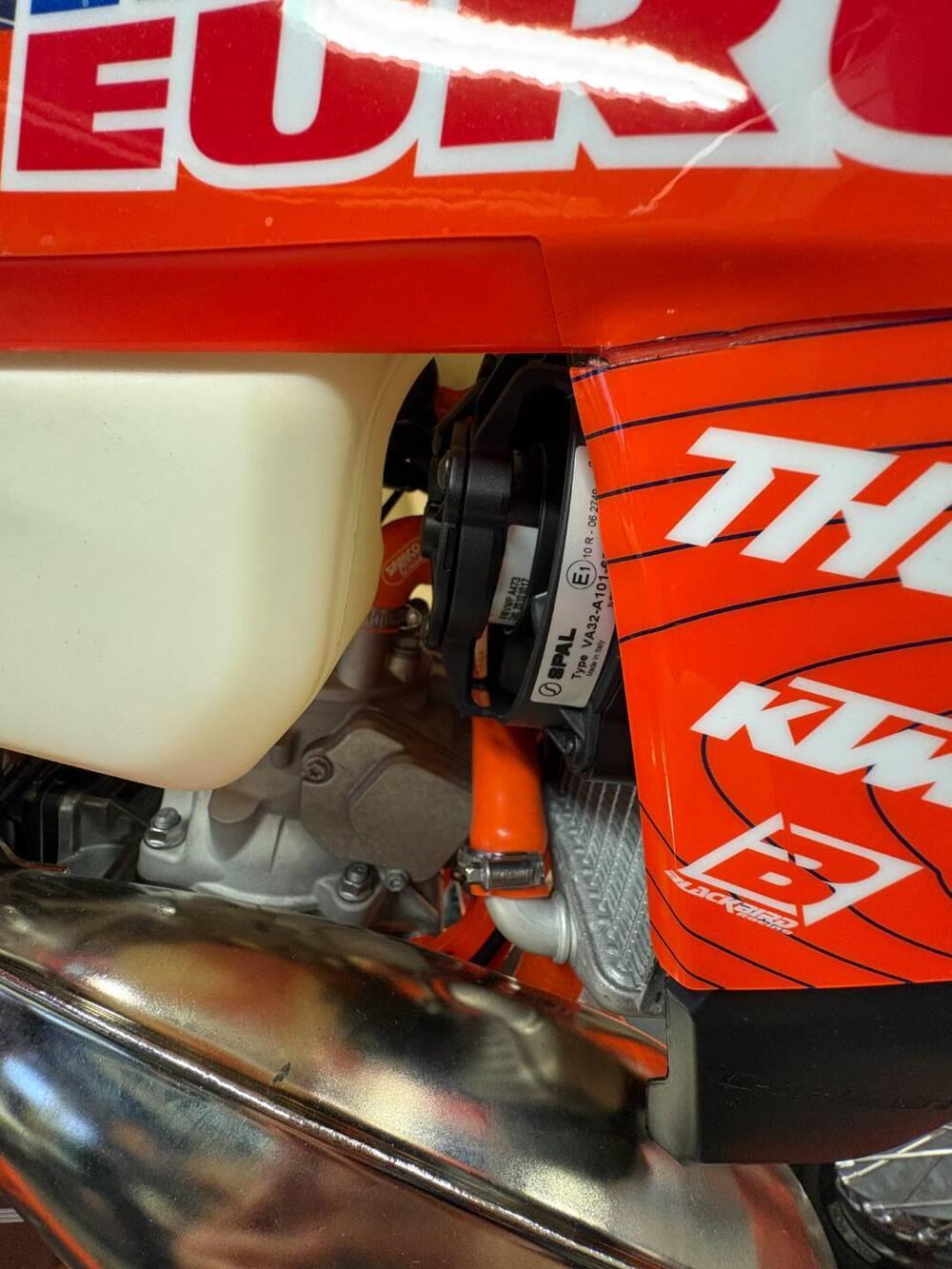 KTM 300 EXC Champion Edition (2025) (3)