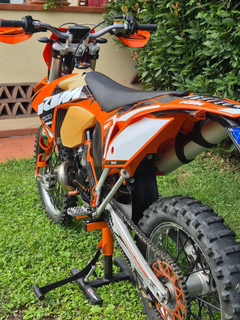 KTM 200 EXC (2012) (6)