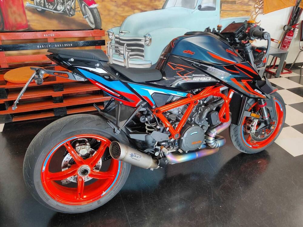 KTM 1290 Super Duke R (2022 - 23) (3)