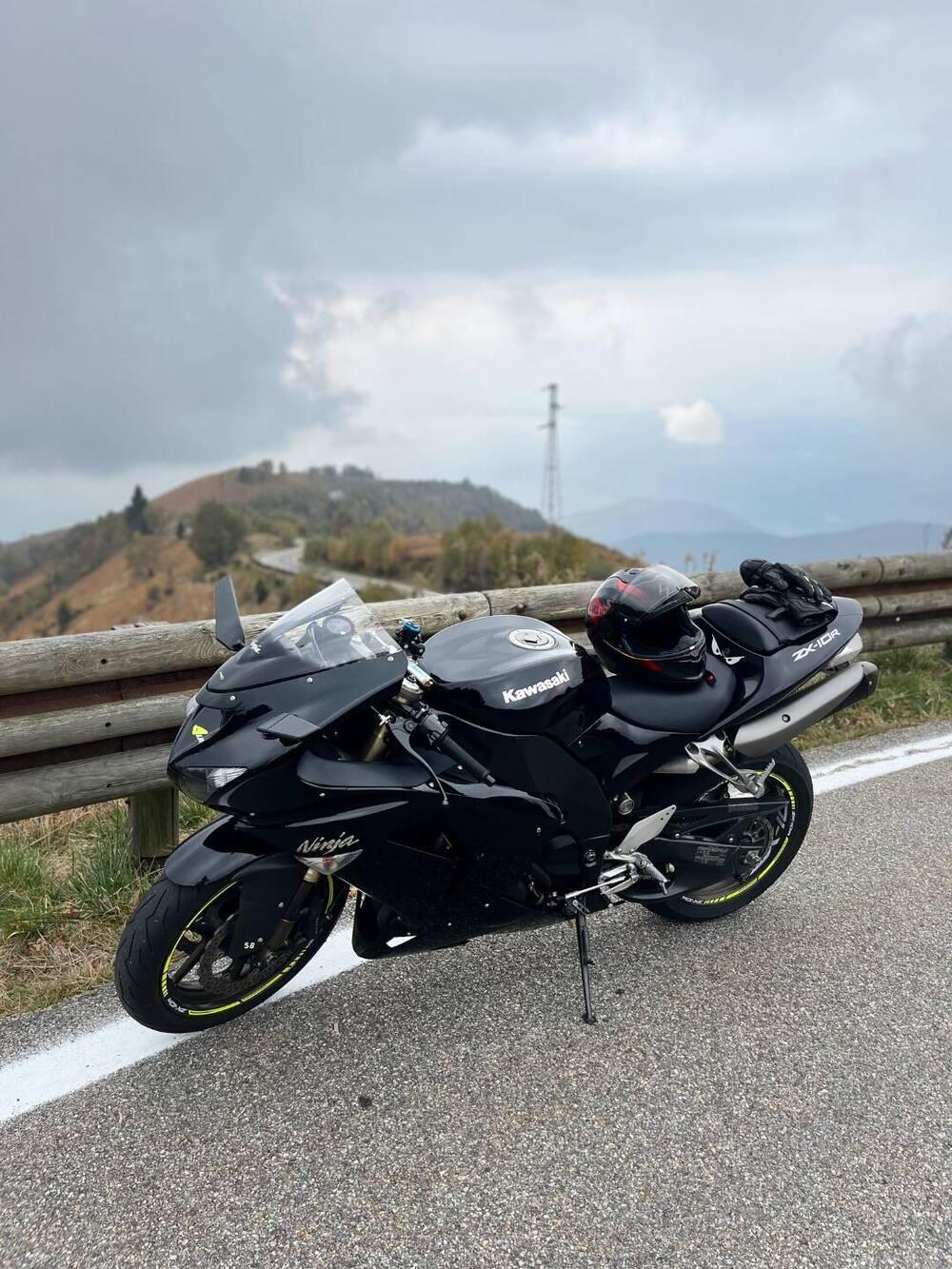 Kawasaki Ninja 1000 ZX-10R (2006 - 07) (9)