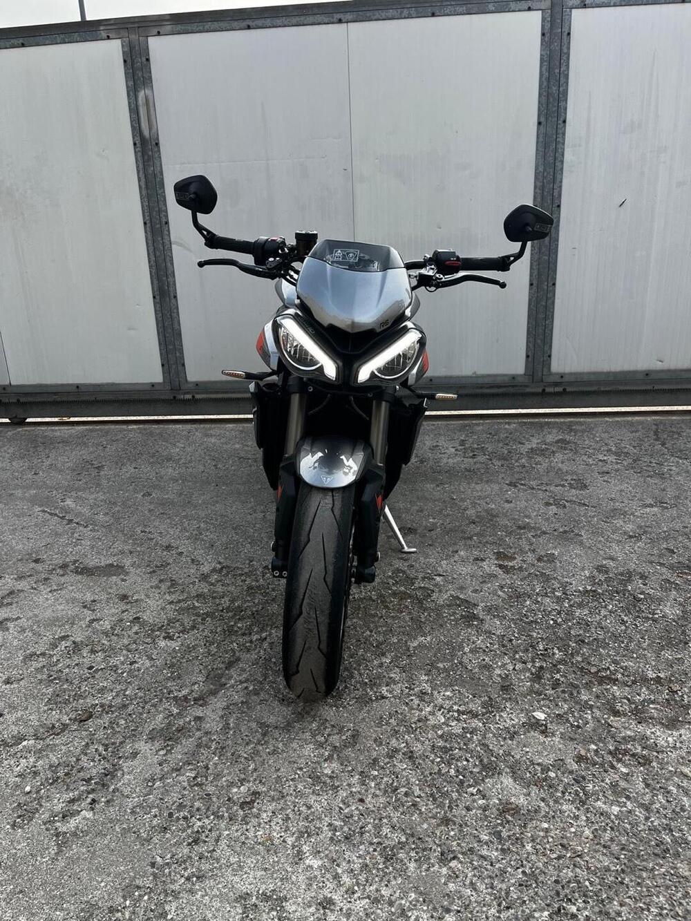 Triumph Street Triple 765 RS (2023 - 26) (2)