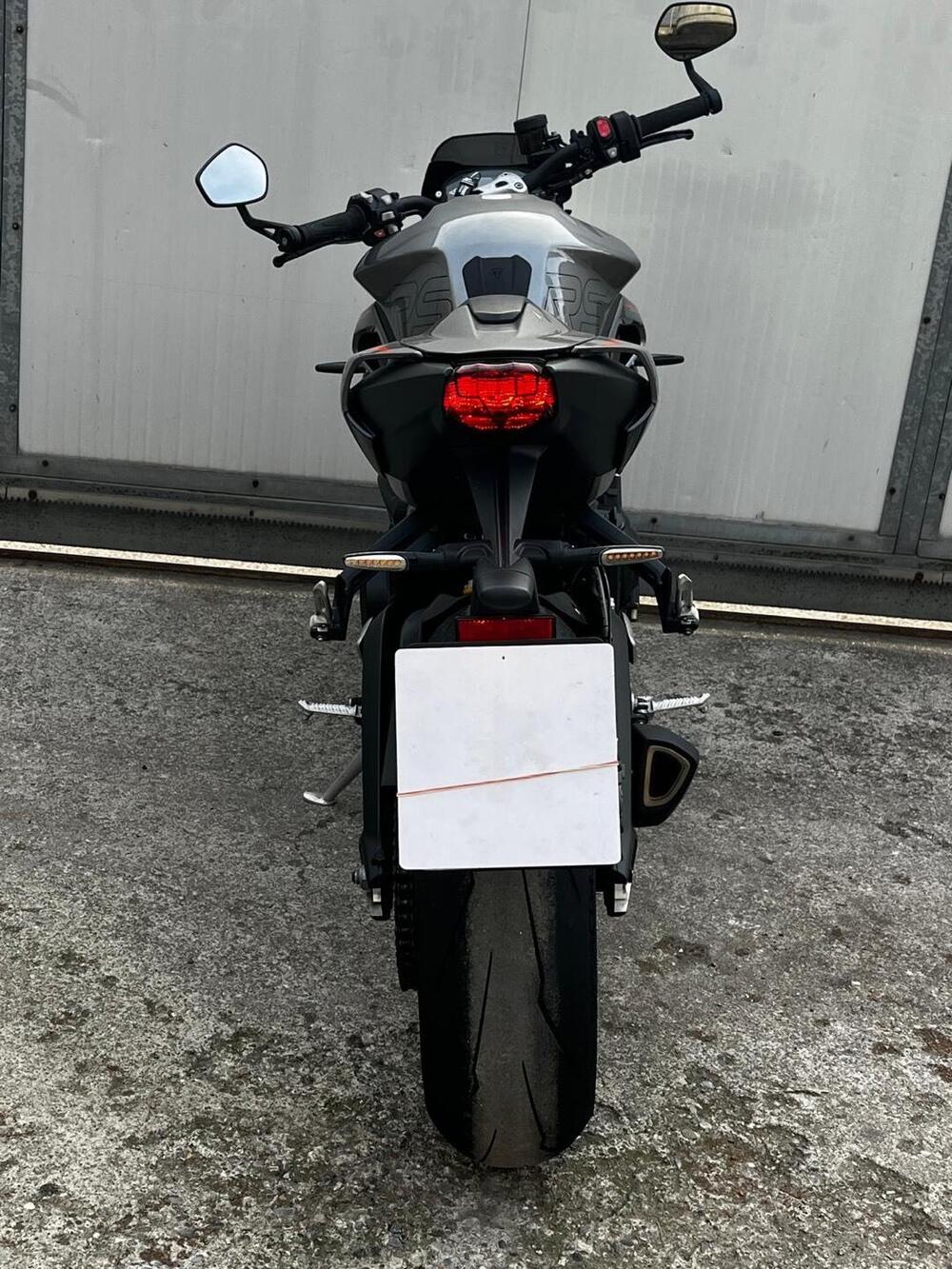 Triumph Street Triple 765 RS (2023 - 26) (5)
