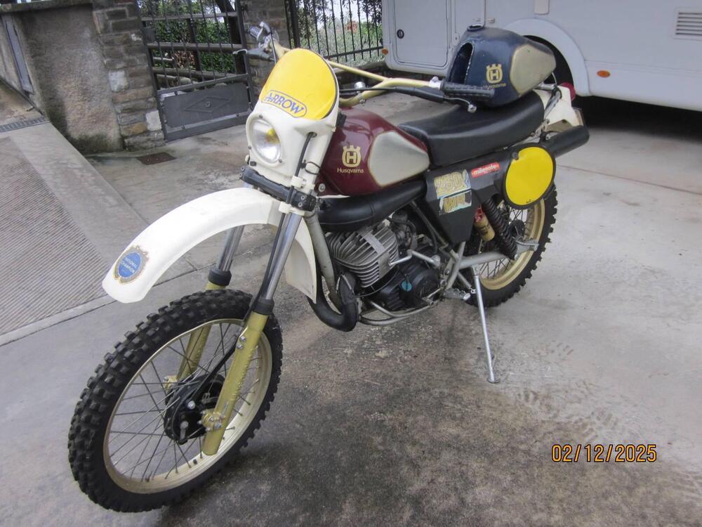 Husqvarna WR 250 (3)