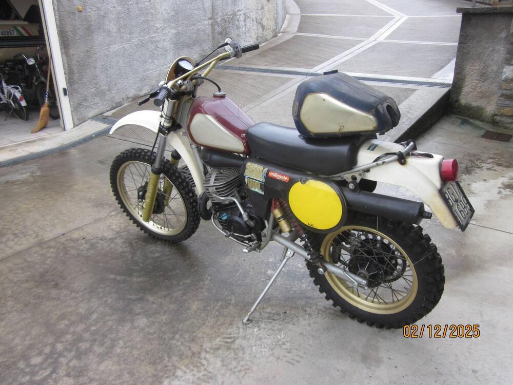 Husqvarna WR 250 (4)