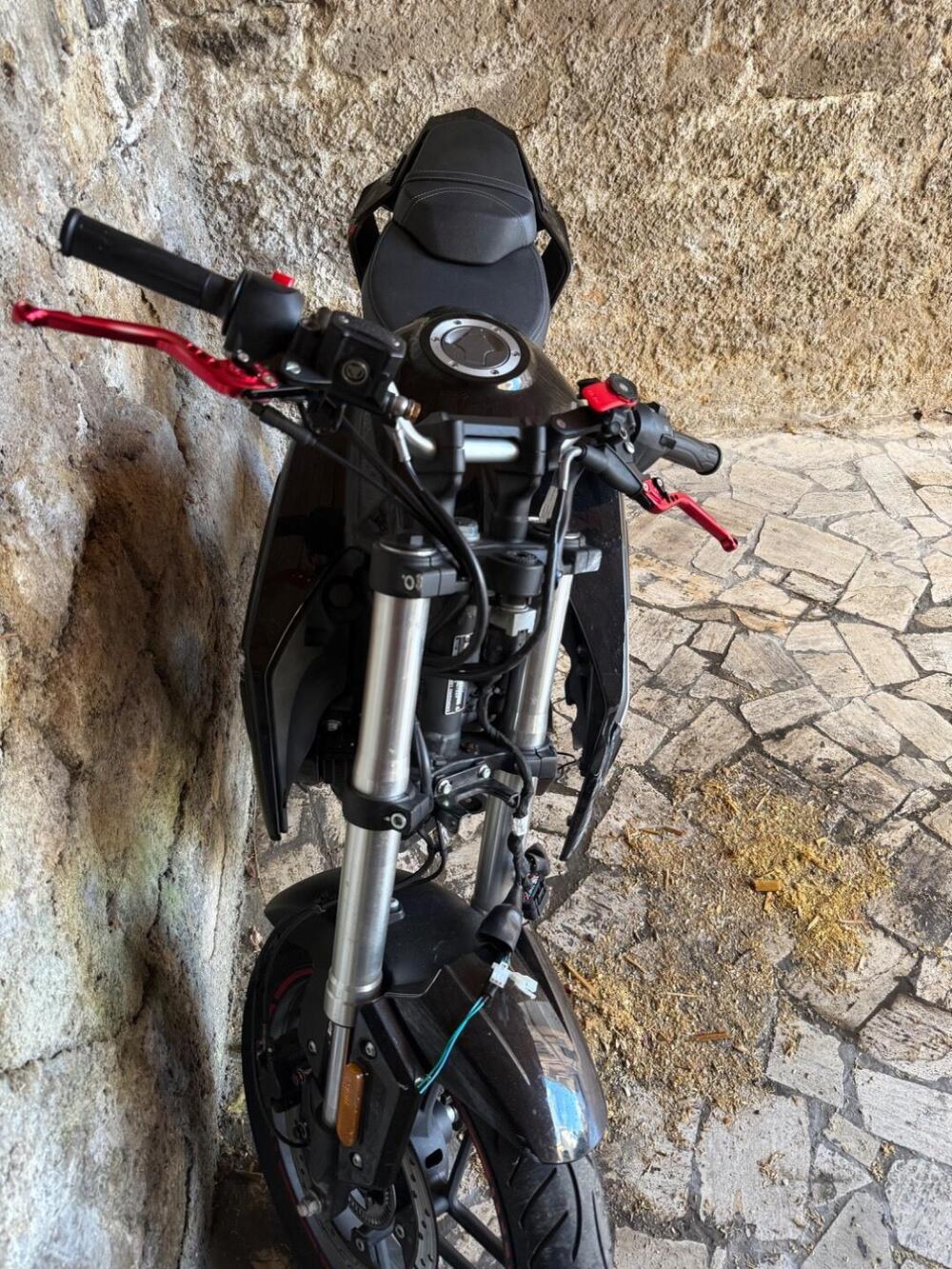 Voge Brivido 125R (2023 - 26) (3)